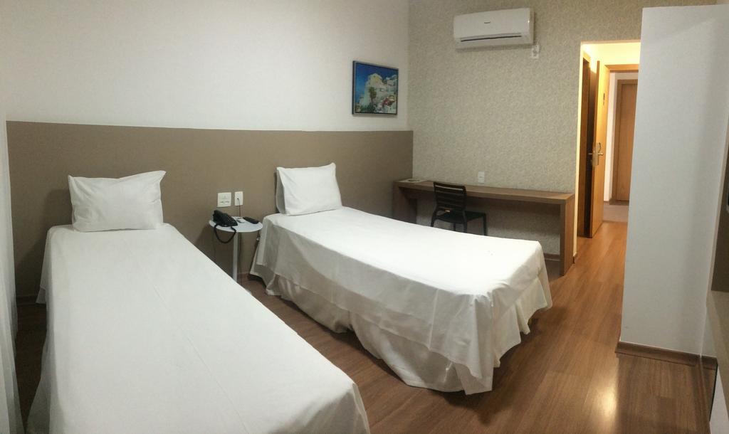 Lord Hotel Aeroporto Confins ヴェスパシアーノ 部屋 写真